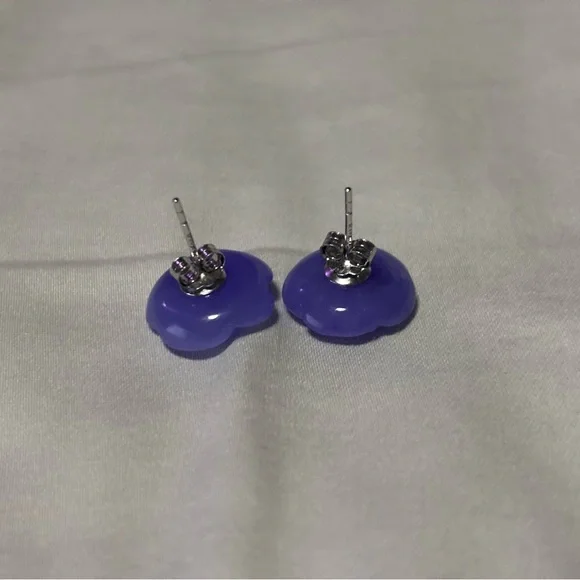 Rose Jade Stud Earrings. - Picture 5 of 7